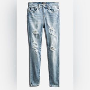 Judy Blue - Peter Mid Rise Distressed Skinny Jean